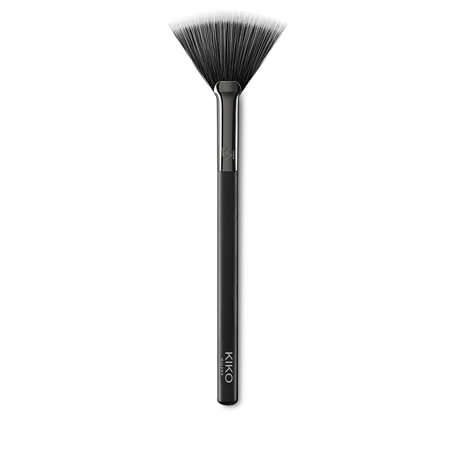 Кисть для пудры Kiko Milano Face 12 powder fan brush веерная pastel кисть для пудры profashion powder brush 01