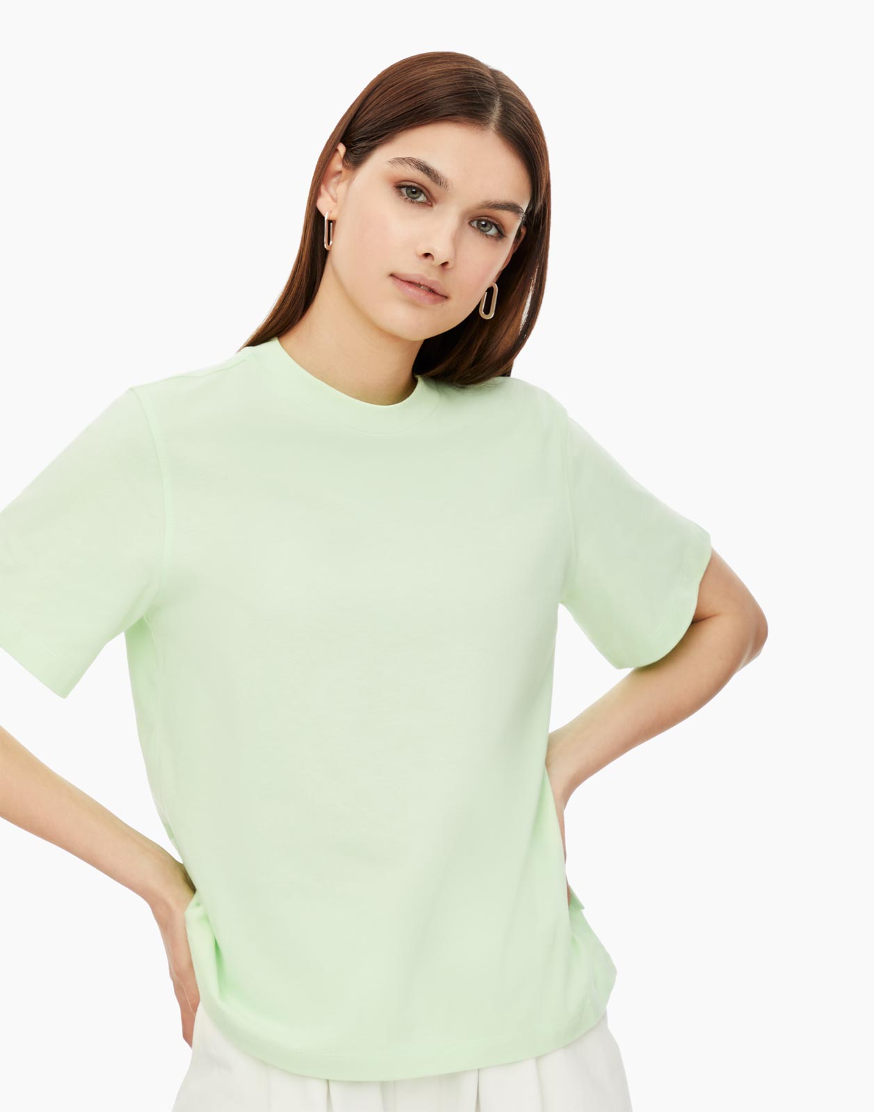

Футболка женская Gloria Jeans GKT019525 зеленая M, Зеленый, GKT019525