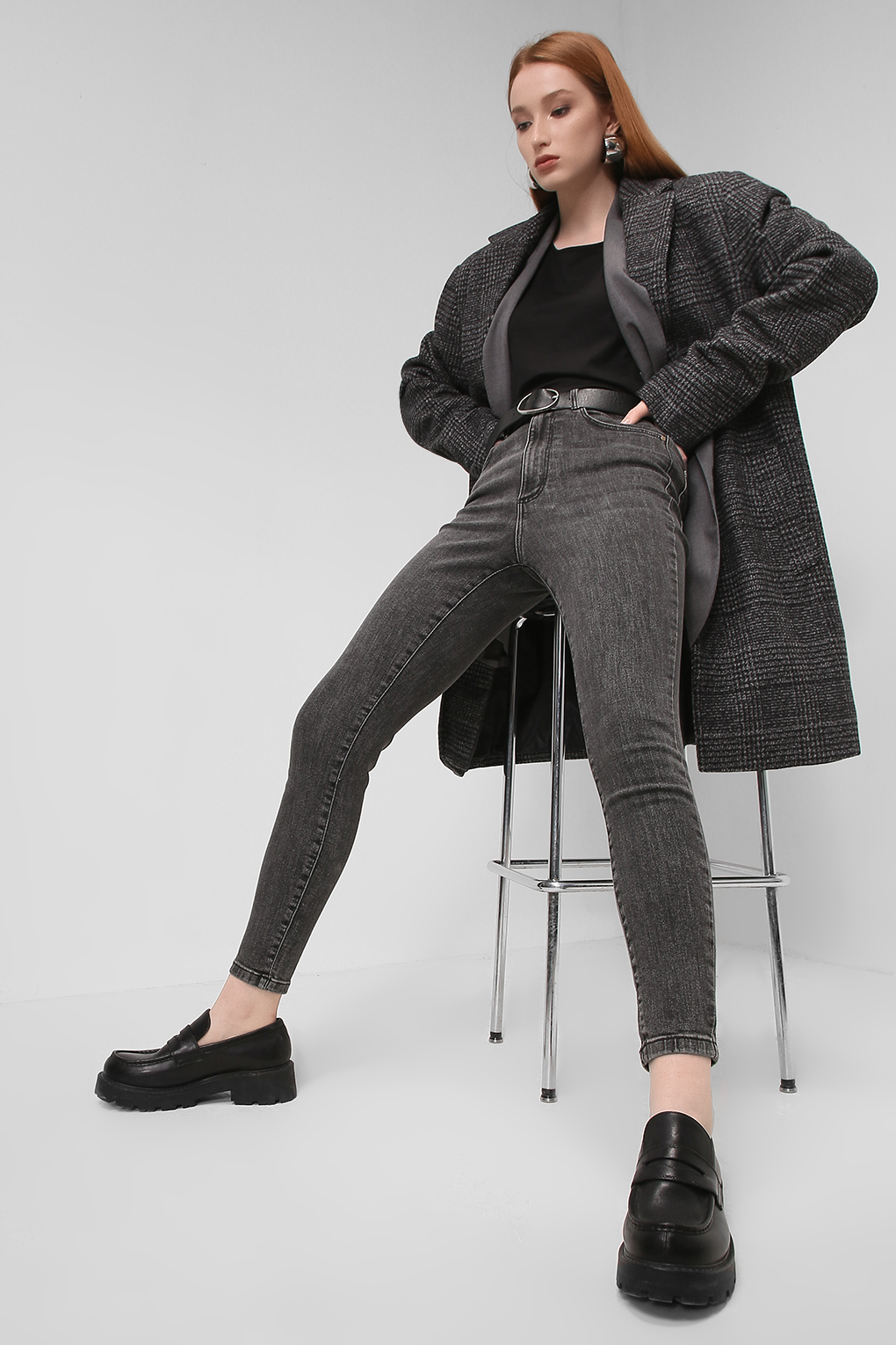 

Джинсы женские Vero Moda 10233040 серые XL/32, 10233040