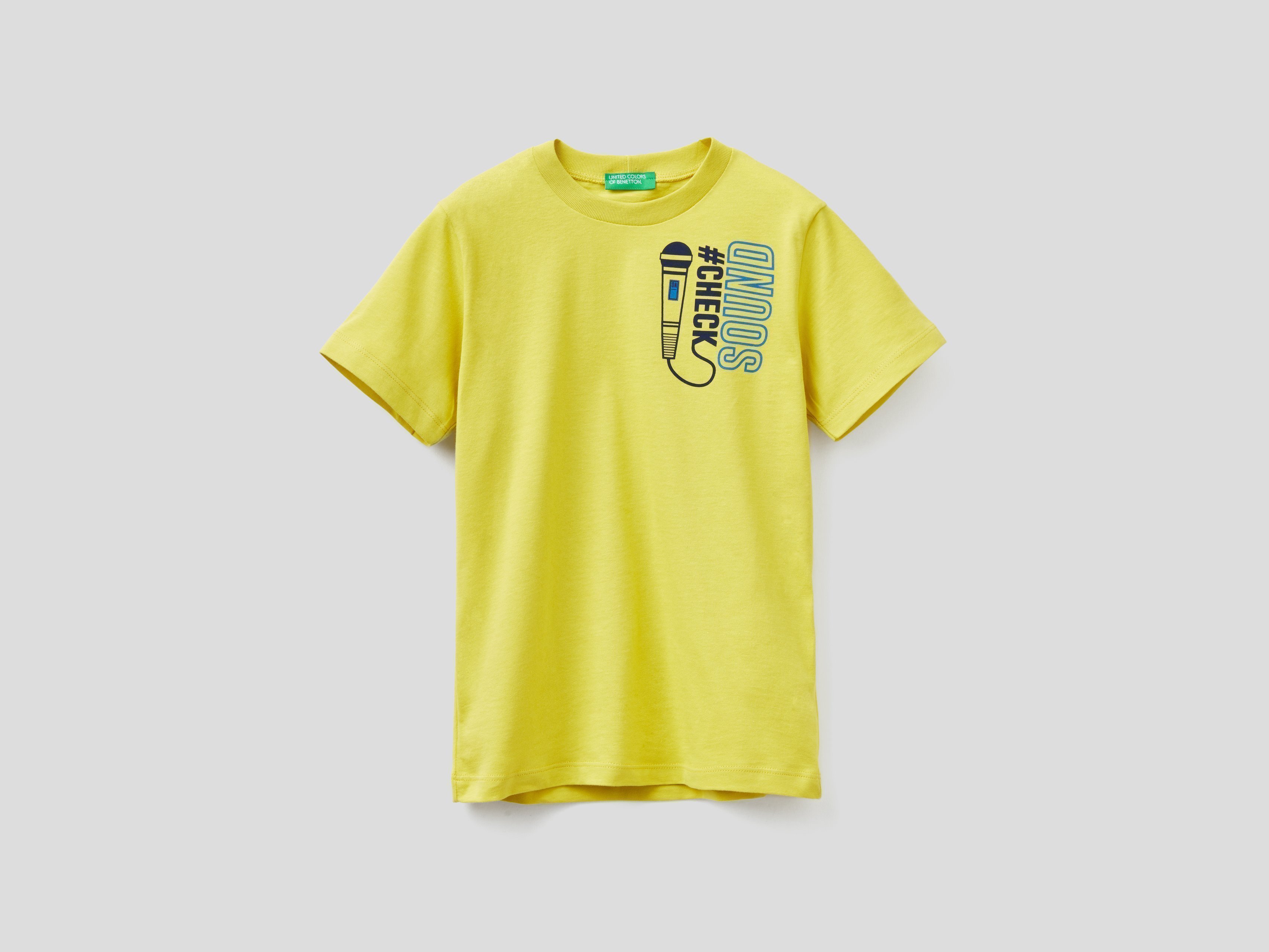 фото Футболка для мальчиков benetton цв. желтый р.128 united colors of benetton