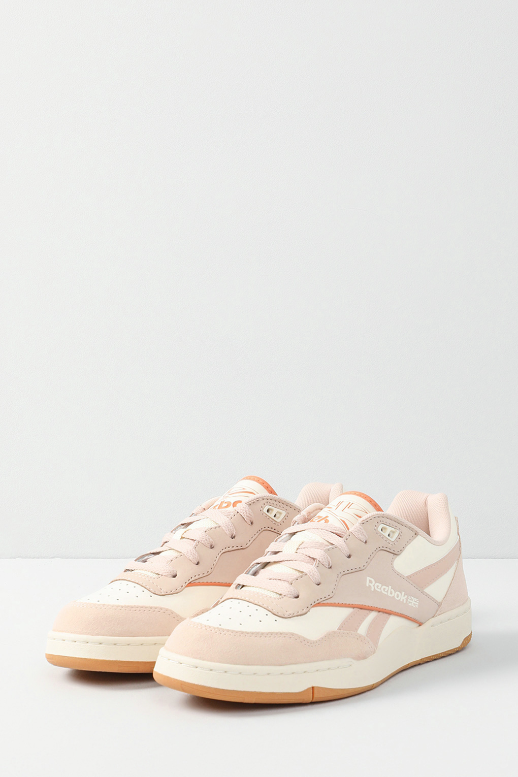 Кеды женские Reebok IF473 белые 9 US