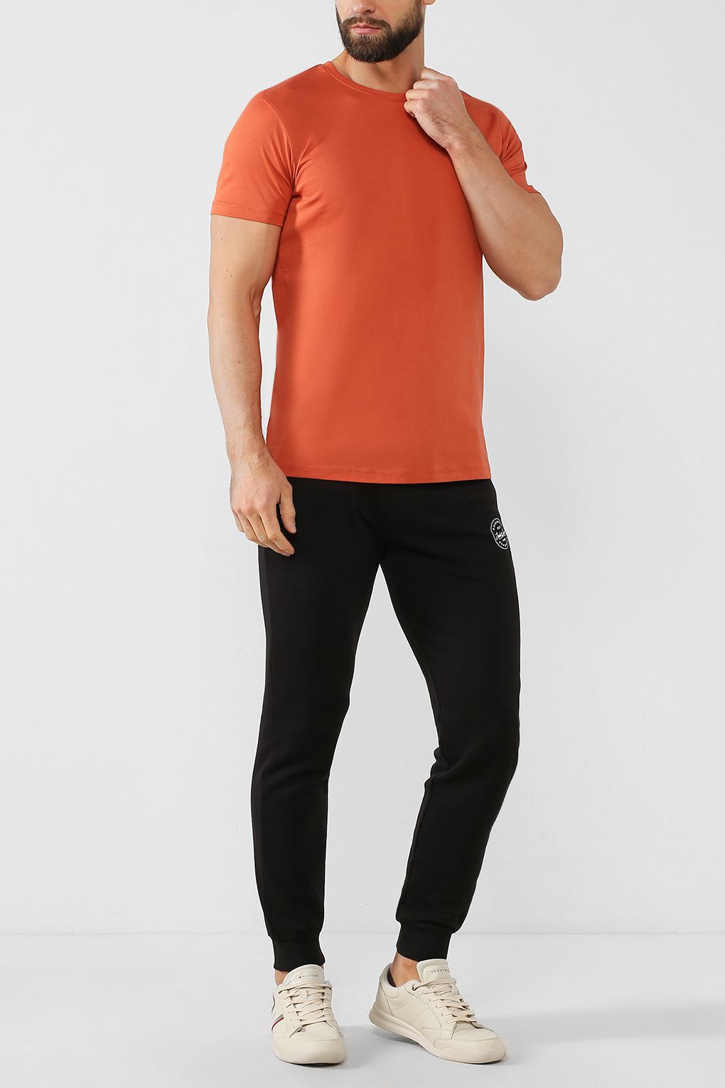 фото Спортивные брюки мужские jack & jones 12165322 черные m