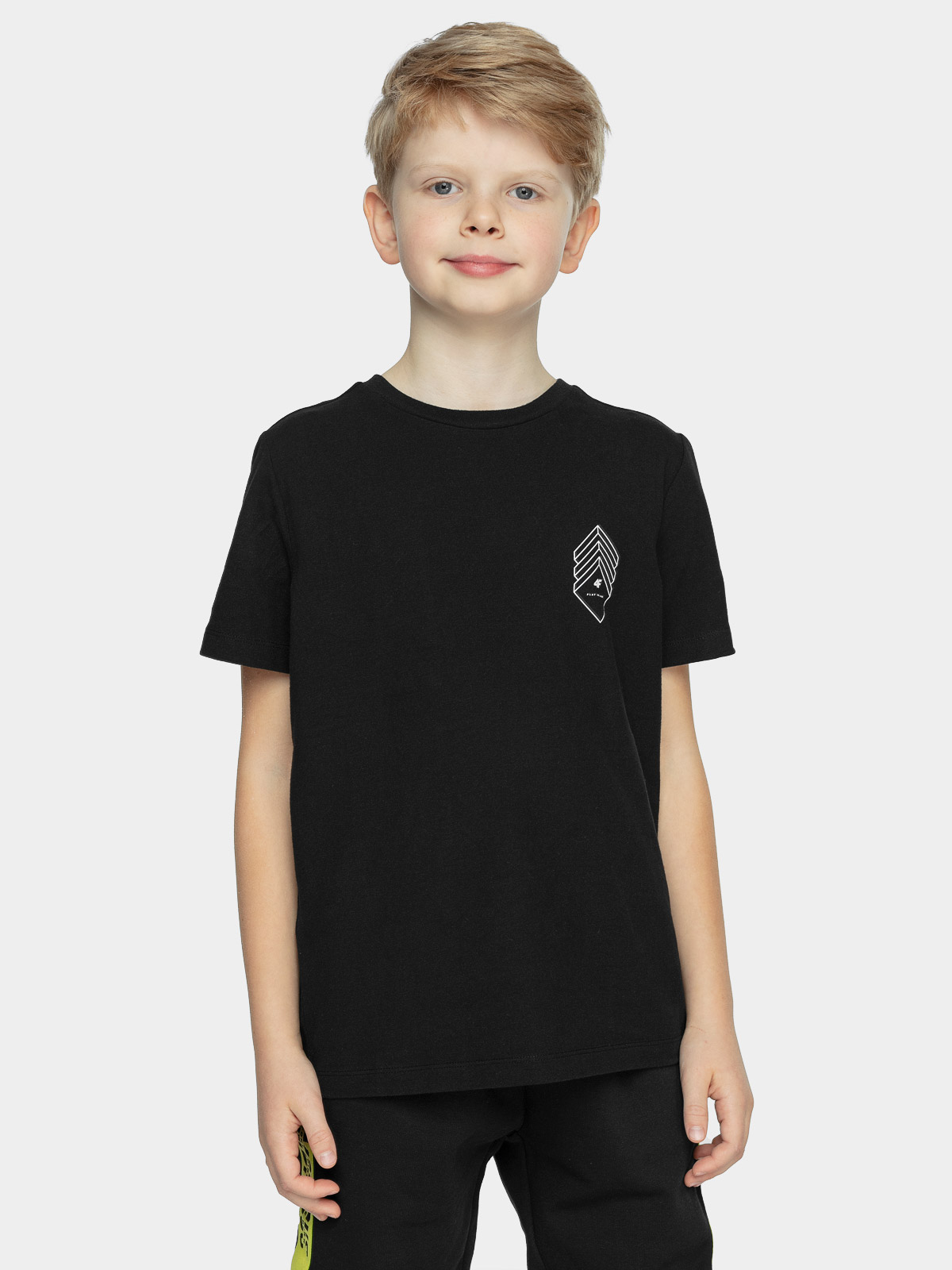 фото Футболка 4f boy's t-shirts hjz21-jtsm007b-20s цв.черный р. 146