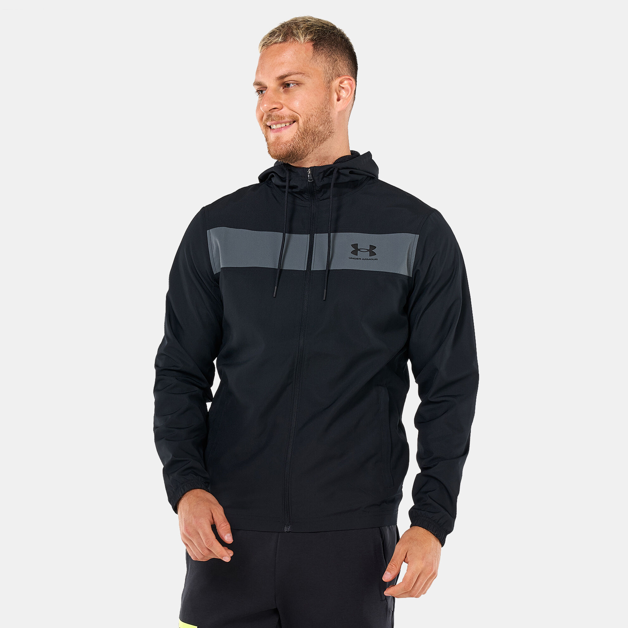 Ветровка Under Armour UA Sportstyle Windbreaker мужская, черная, размер SM, 1361621