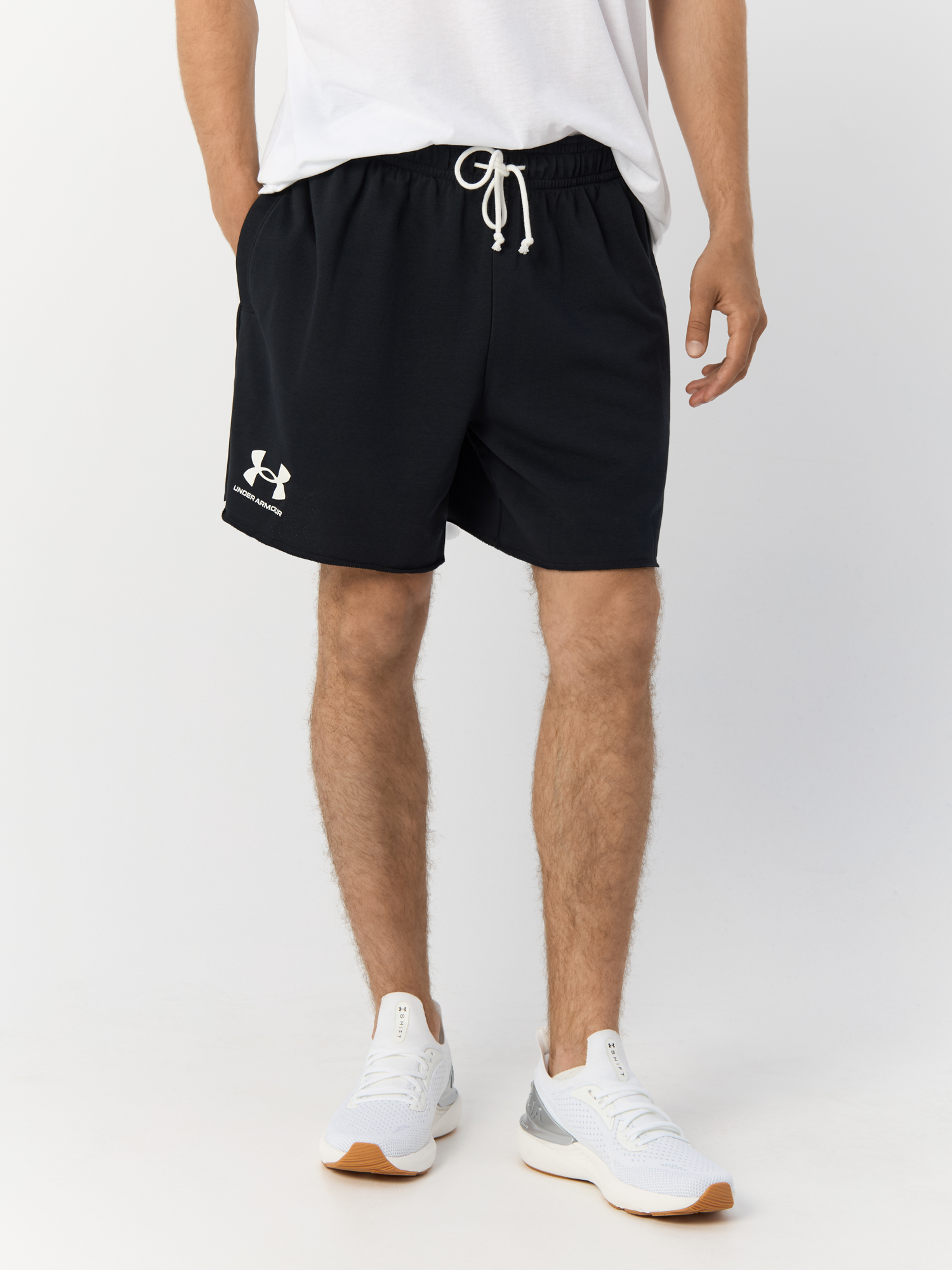 

Шорты Under Armour UA Rival Terry 6in Short мужские, чёрные, размер MD, 1382427, Черный, Rival Terry 6in