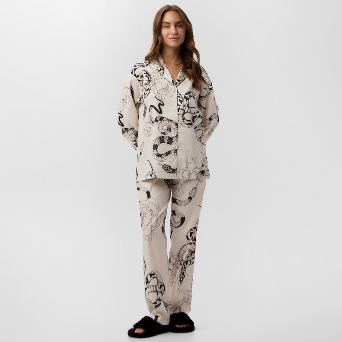 

Пижама женская KAFTAN 10702618 бежевая 52-54 RU, Бежевый, 10702618