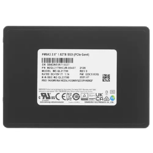 SSD накопитель Samsung PM1653 2.5