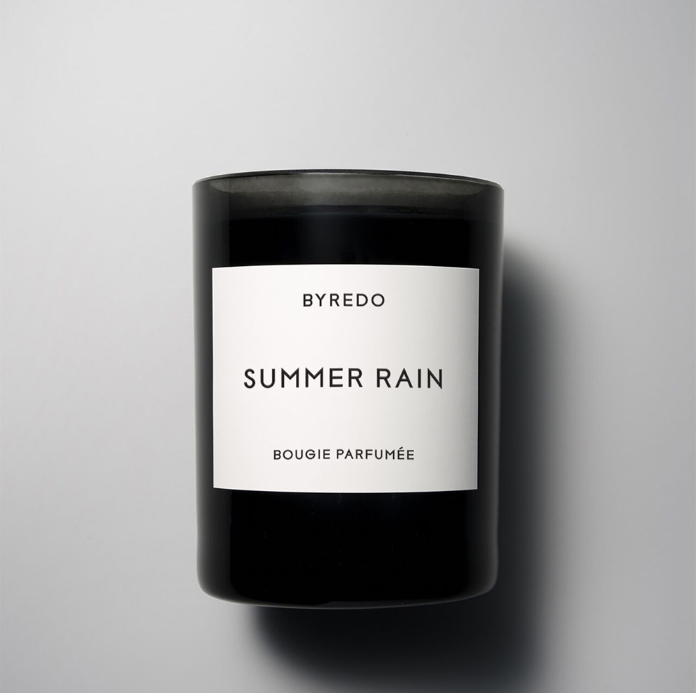 Свеча Byredo Parfums Summer Rain 240 гр 8400₽