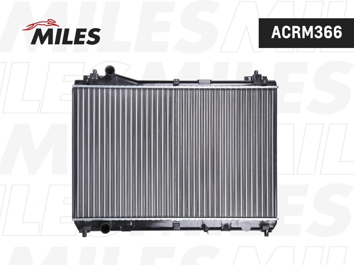 

Радиатор охлаждения двигателя Miles acrm366