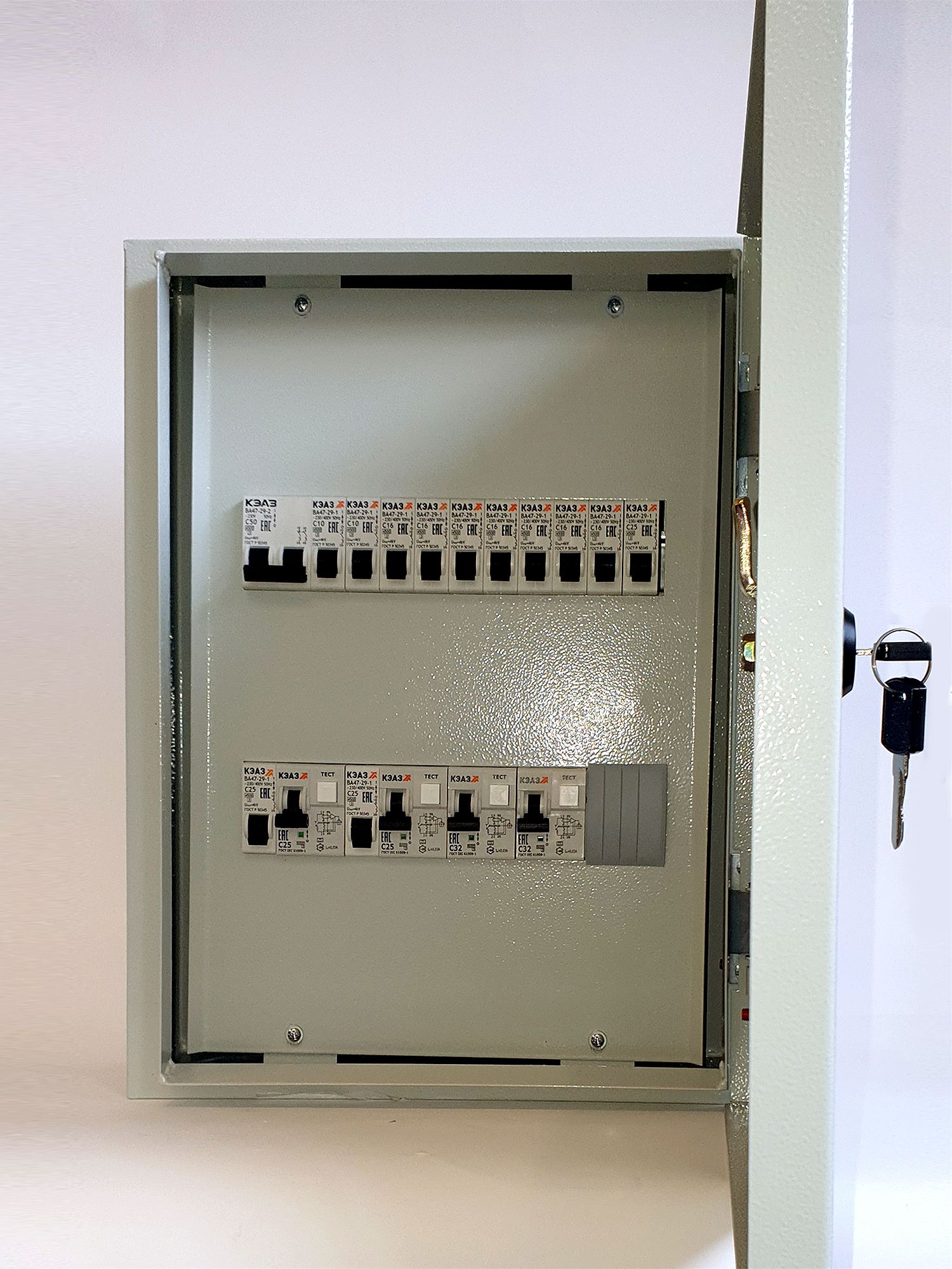 Электрический щиток КЭАЗ в сборе НКУ 50А-ЩРН-24-IP54 (м30)