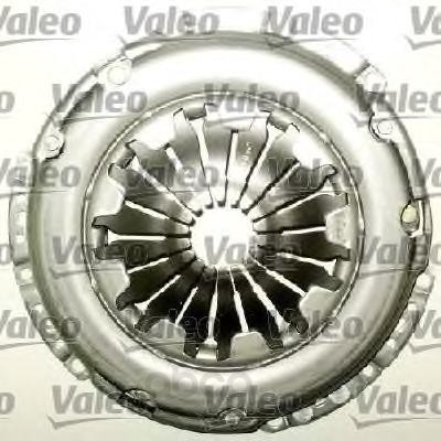 

Комплект сцепления Valeo Volkswagen Polo Skoda Fabia 826362
