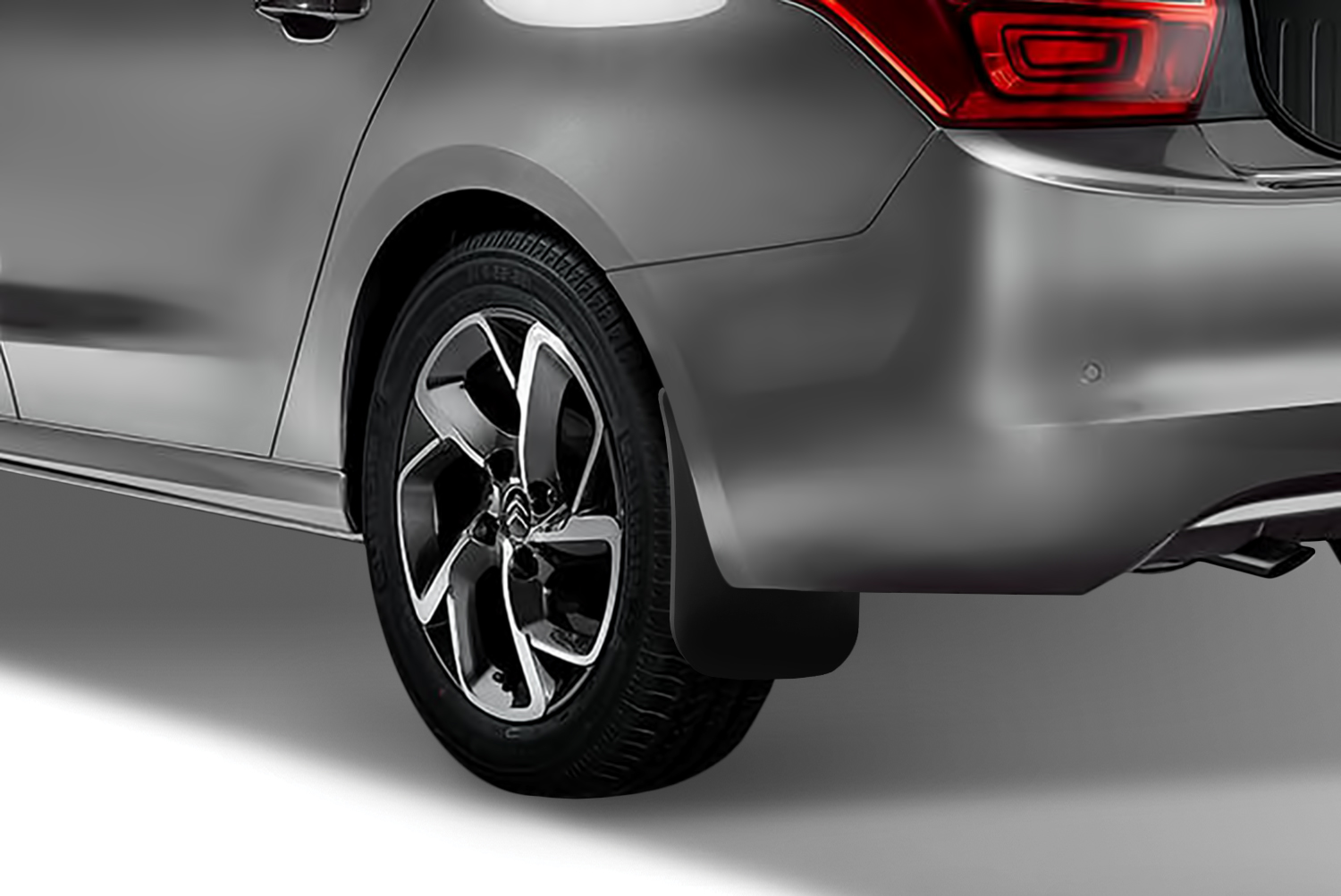 

Брызговики задние CITROEN C-elysee 2013->/PEUGEOT 301 2013->, сед. 2 шт.(стандарт)