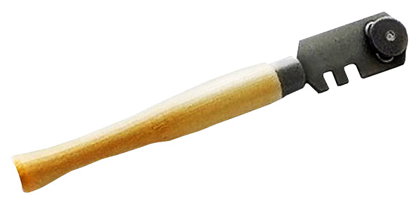 Стеклорез 3-роликовый с деревянной ручкой, ДомАрт, 0 стеклорез роликовый ермак 669 156