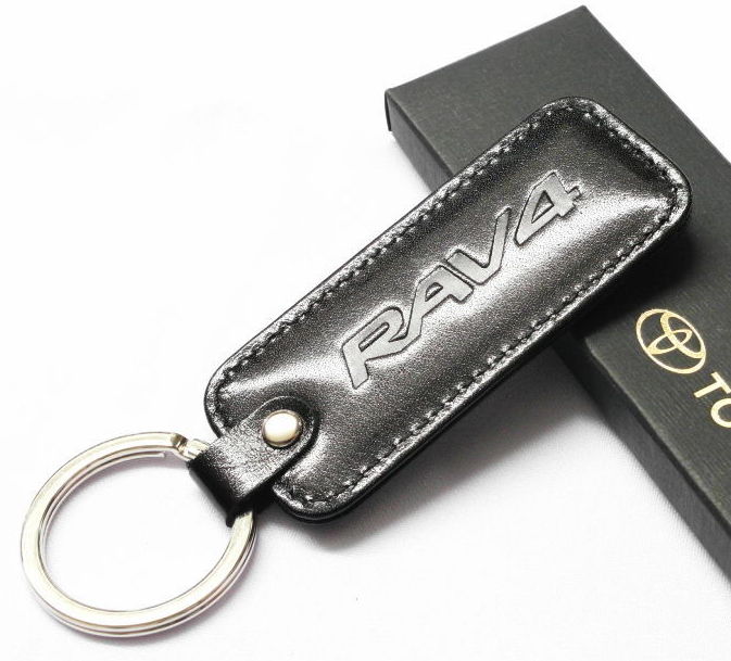 Брелок Toyota RAV4 Key Pendant OT1100804T Black