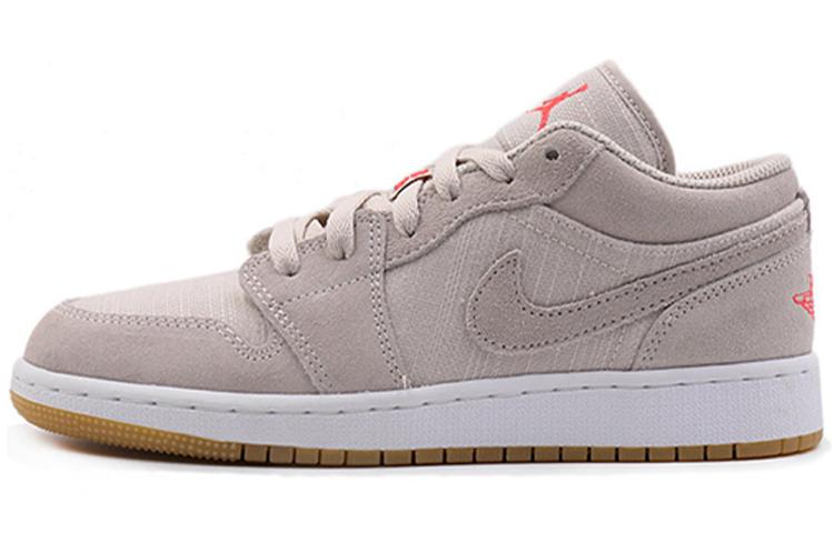 

Кеды унисекс Jordan Air Jordan 1 low Desert Sand бежевые 40 EU, Бежевый, Air Jordan 1 low Desert Sand