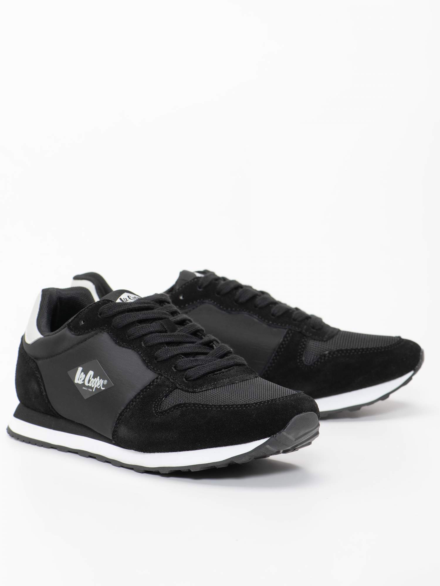 

Кроссовки мужские Lee cooper LCW-22-31-0853 черные 44 RU, Черный, LCW-22-31-0853