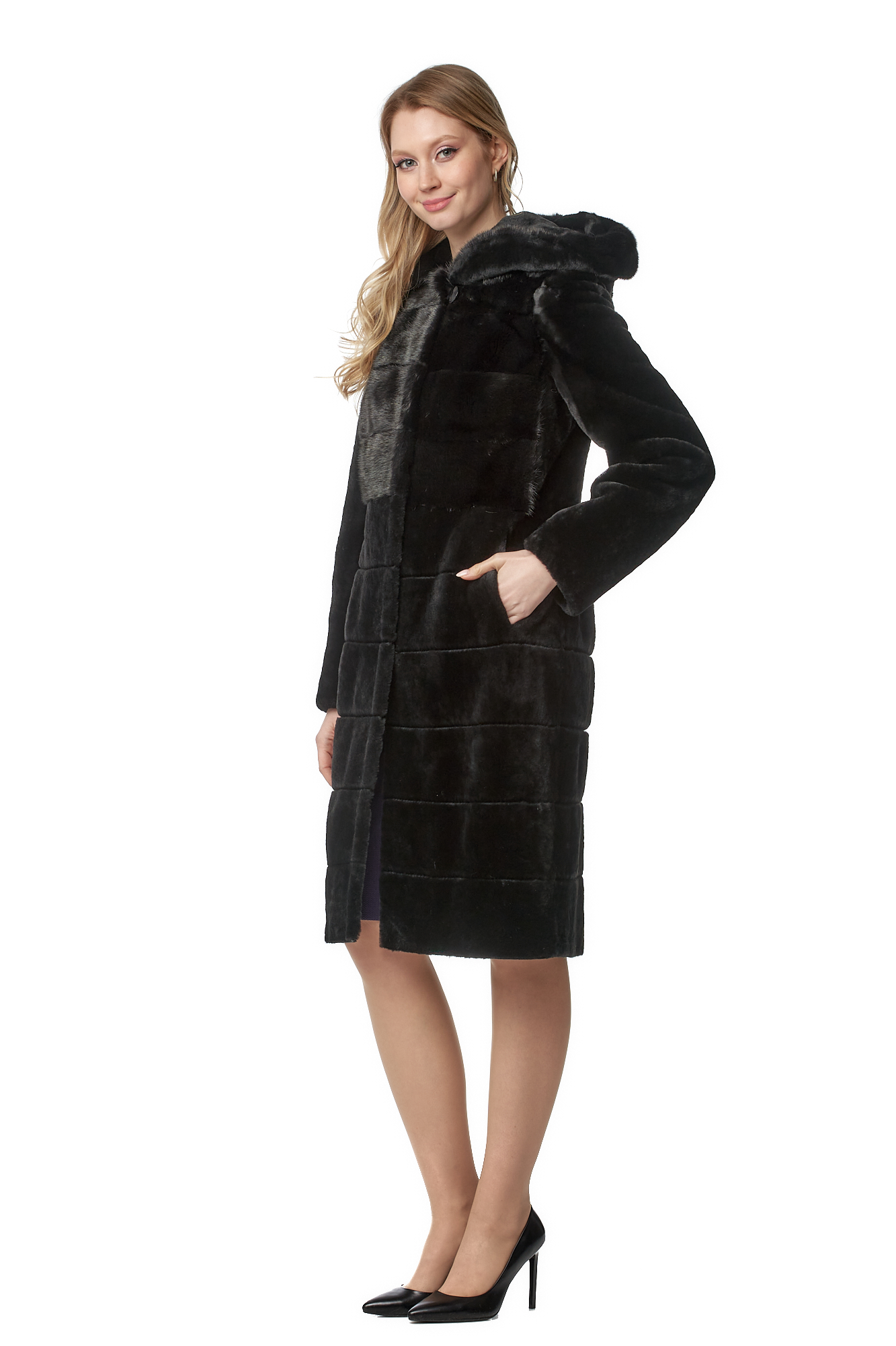 

Шуба женская МОСМЕХА 8020703 черная 54 RU, 8020703