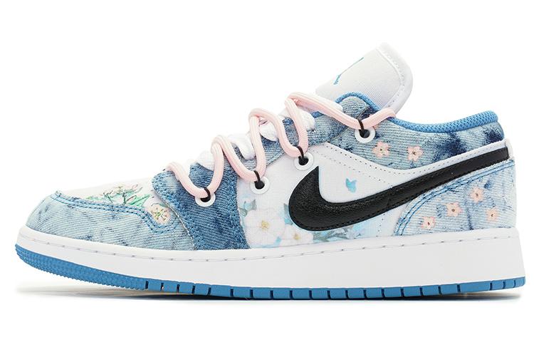 

Кеды унисекс Jordan Air Jordan 1 Low GS голубые 38 EU, Голубой, Air Jordan 1 Low GS