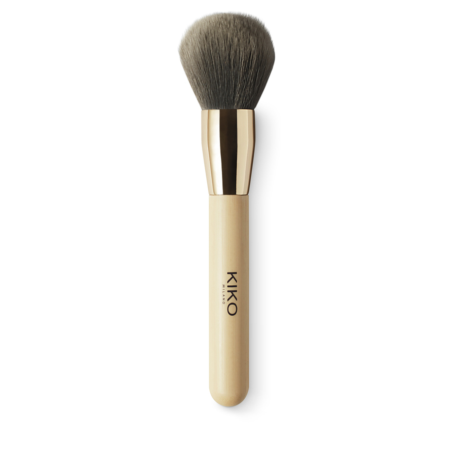 Кисть для пудры Kiko Milano Green me powder brush из натуральных ингредиентов pastel кисть для пудры profashion powder brush 01