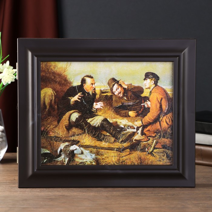 

Ключница "Три товарища" Венге 26,5х31,5х4,5 см