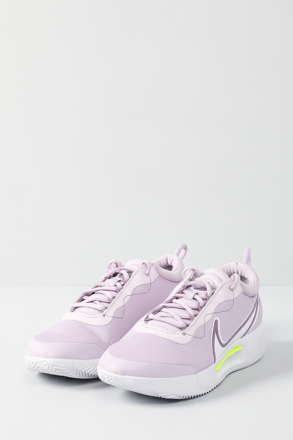 Кроссовки женские Nike DH2604 фиолетовые 8.5 US