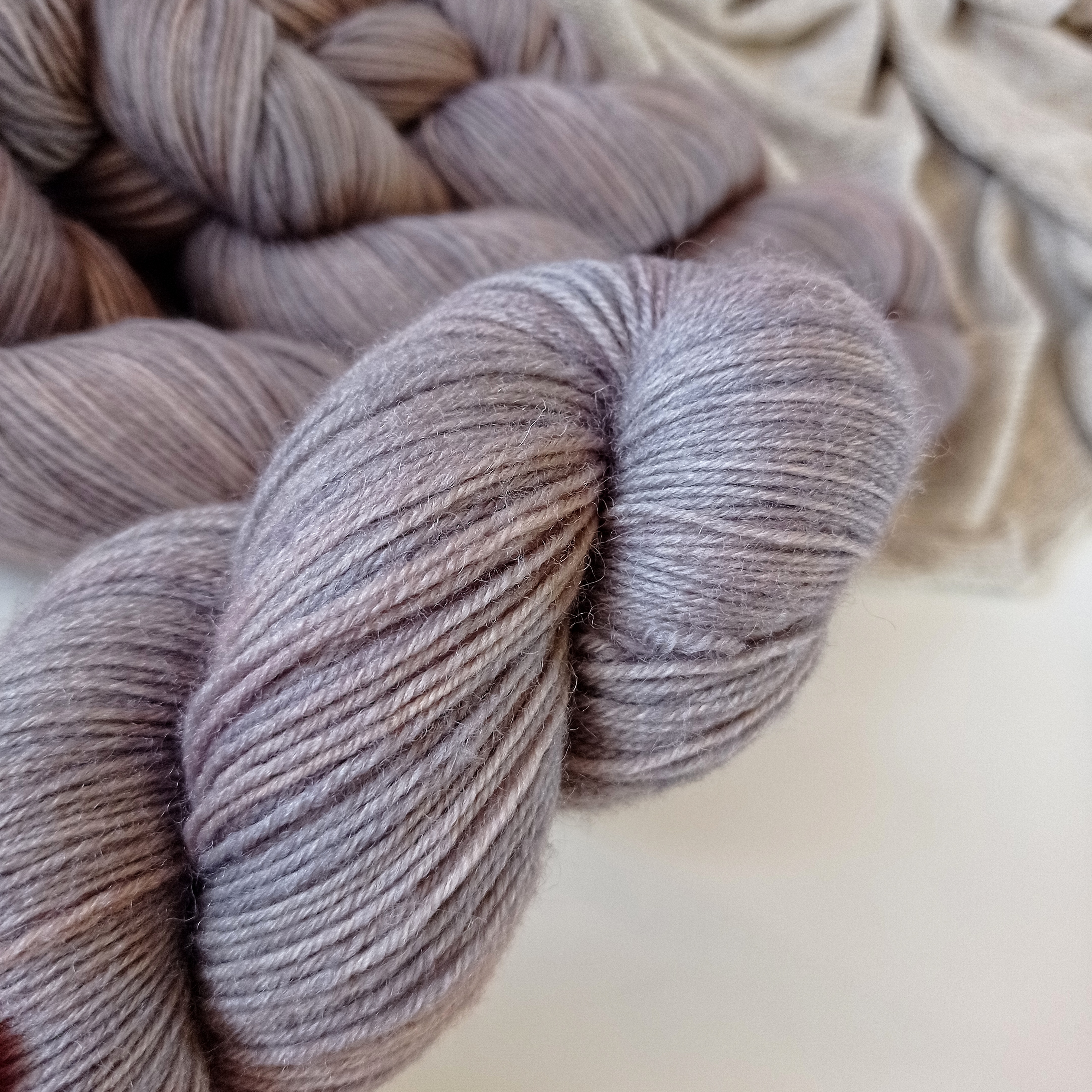 Носочная пряжа Wonder Yarn, 75% шерсть меринос 25% полиамид, 420м/100гр, графит