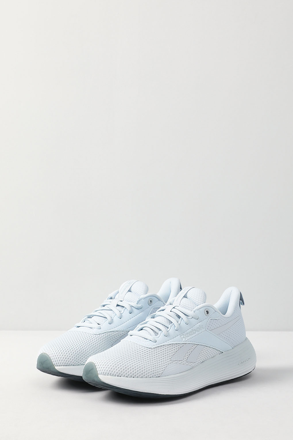 

Кроссовки женские Reebok 10003342 голубые 7 US, Голубой, 10003342
