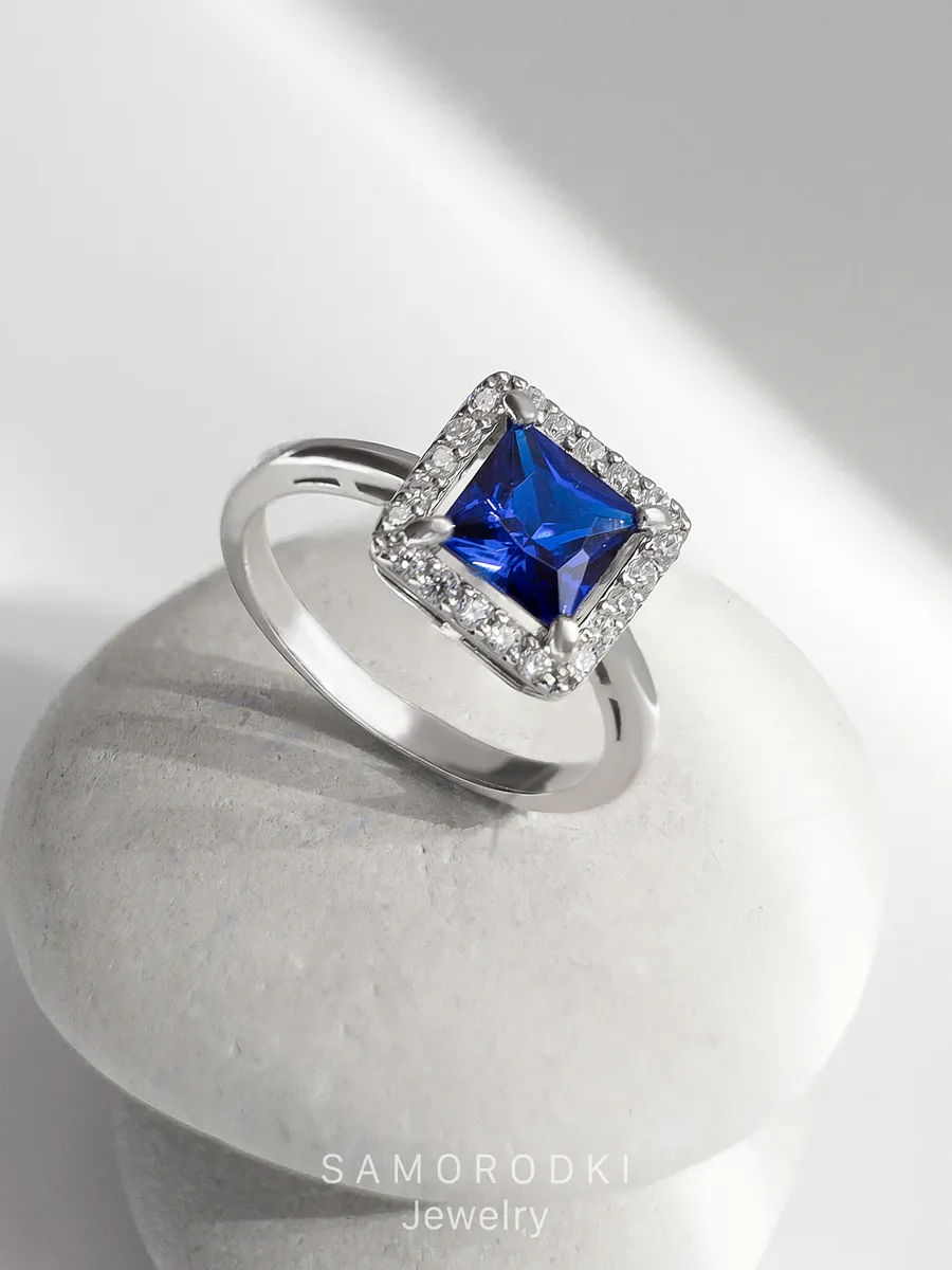 

Кольцо из серебра р. 18 SamoroDki Jewelry Кольцо1-08-240-01р, сапфир искусственный, Кольцо1-08-240-01р