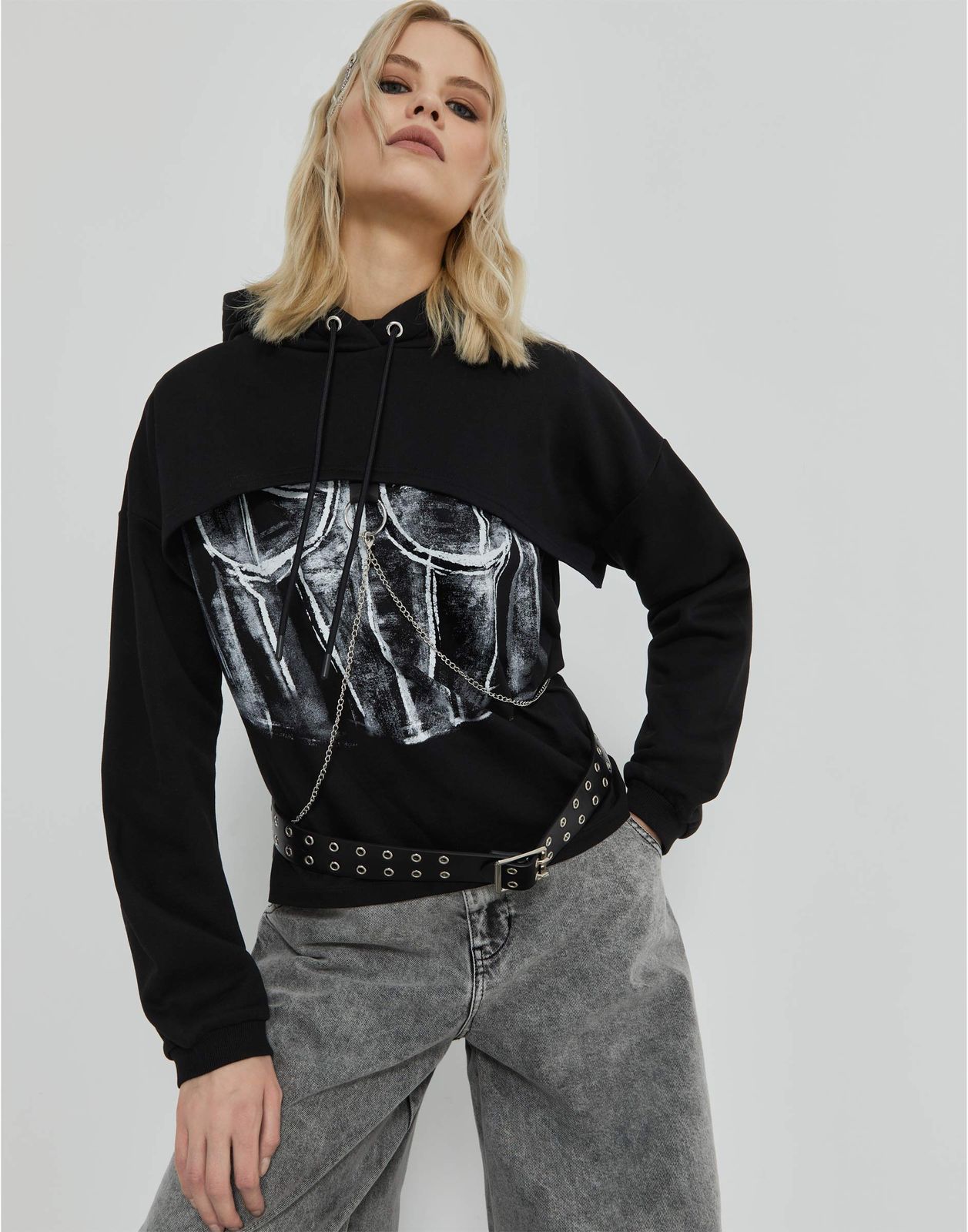 

Футболка детская Gloria Jeans GKT024740, черный, 128, GKT024740