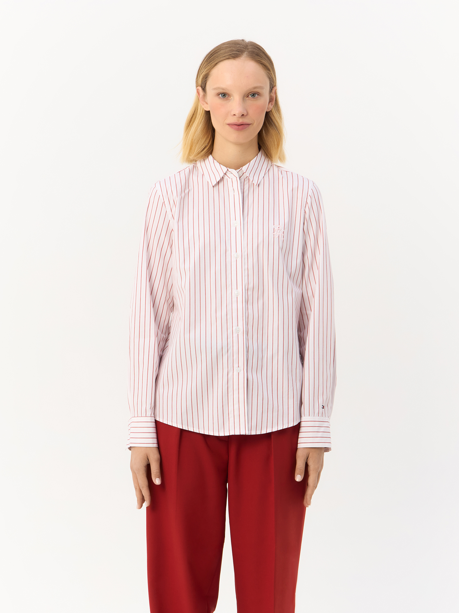 

Рубашка женская Tommy Hilfiger White Stripe Regular Shirt WW0WW42274 розовая 34 EU, Розовый, White Stripe Regular Shirt