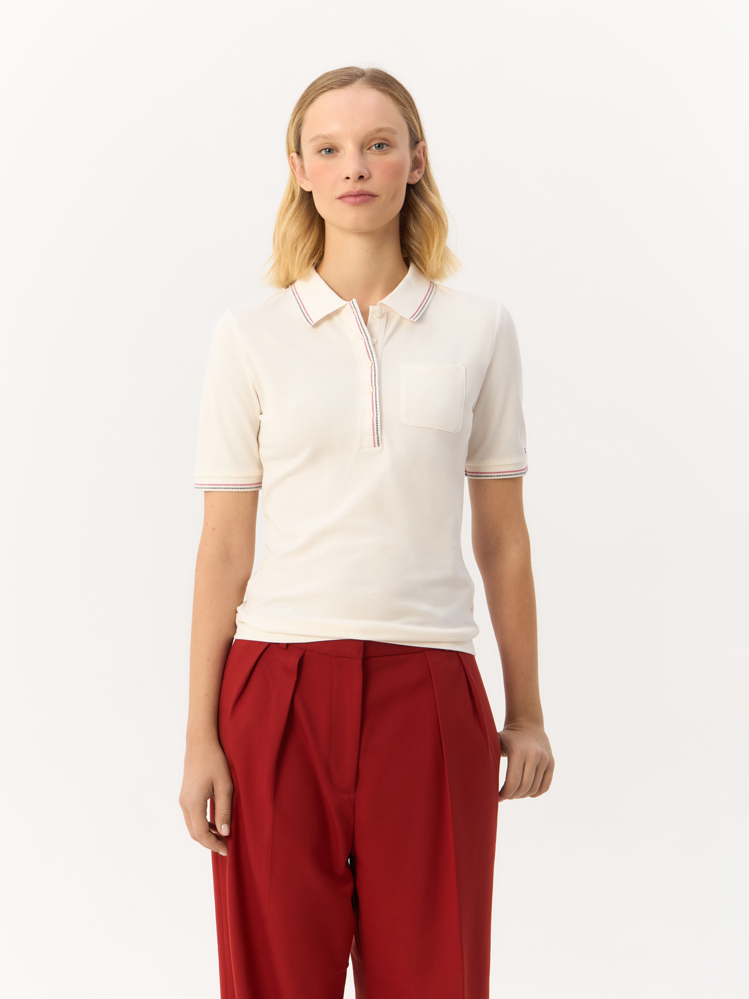 

Футболка женская Tommy Hilfiger Tipped Slim Fit Patch Pocket Polo WW0WW42130 белая S, Белый, Tipped Slim Fit Patch Pocket Polo