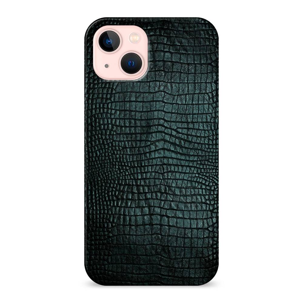 

Пластиковый чехол "Черная змея" на Apple iPhone 13, 14220-2