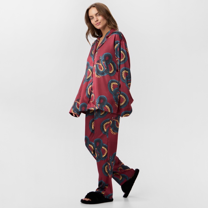 

Пижама женская KAFTAN 10702607 красная 44-46 RU, Красный, 10702607