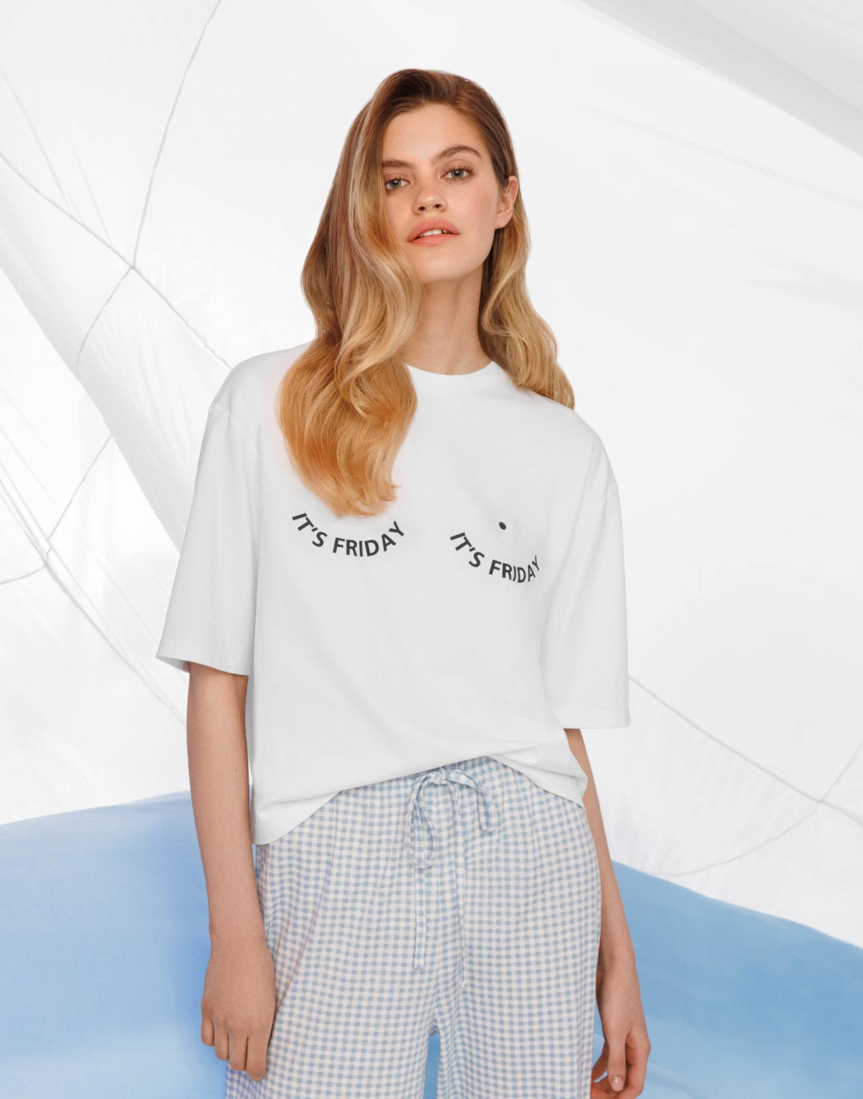 

Футболка женская Gloria Jeans GSL001175 белая XS, Белый, GSL001175