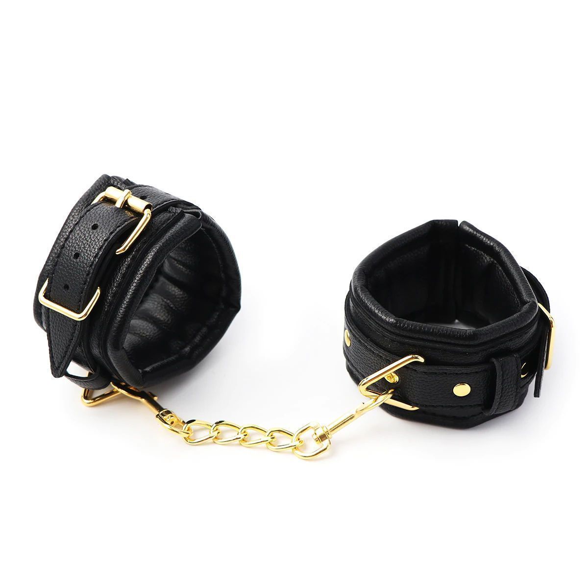 Черные наручники KISSEXPO с золотистой цепочкой
