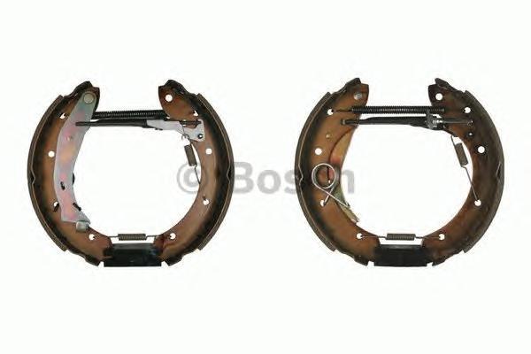 

Комплект тормозных колодок BOSCH 0204114556