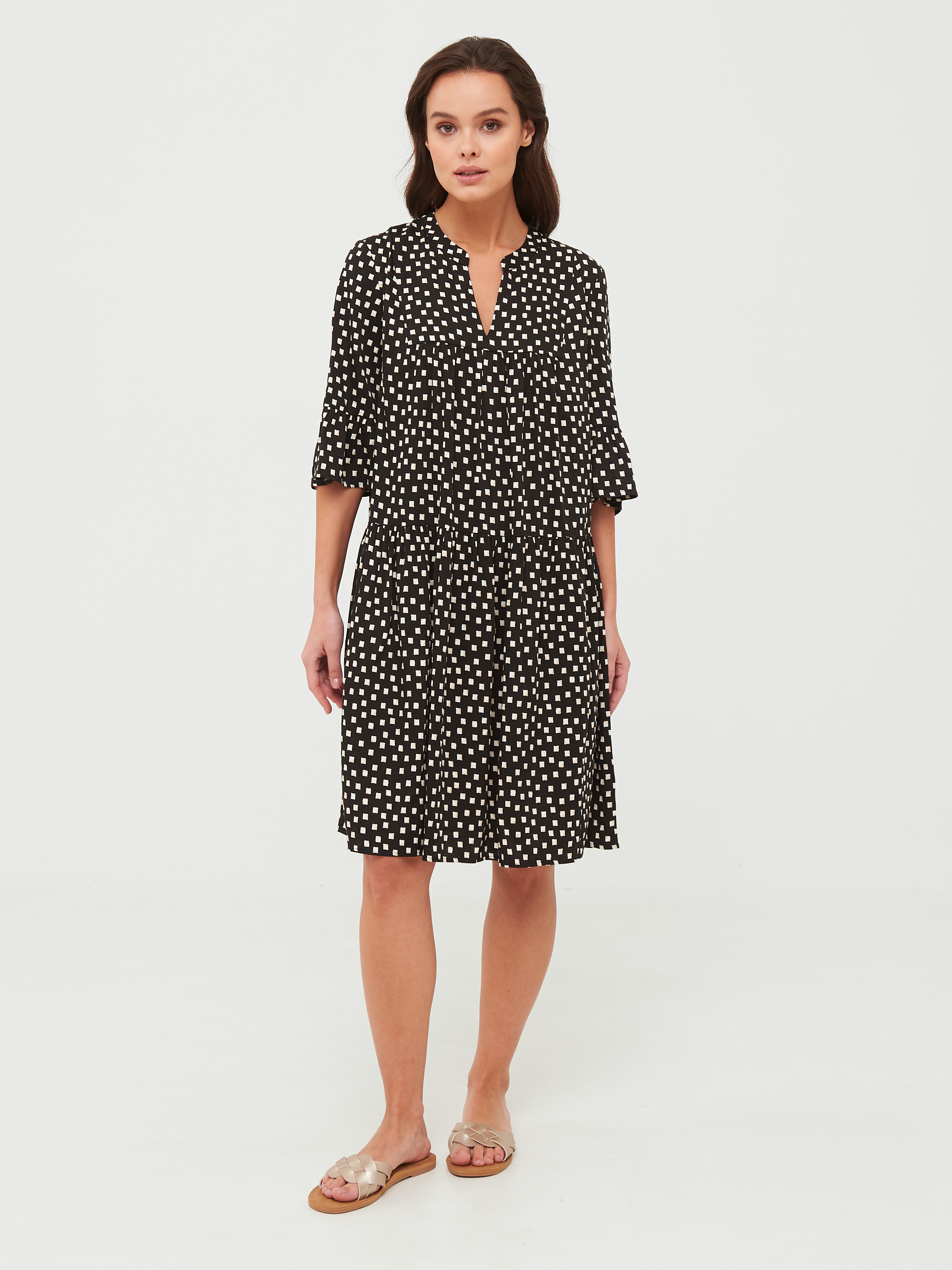 Платье женское TAIFUN by GERRY WEBER 980962-19191-1102 черное 42