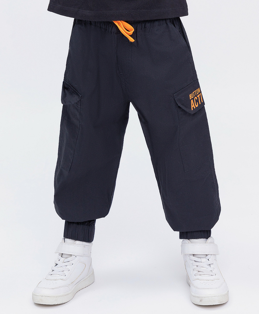 

Брюки детские Button Blue 122BBBA63010800 черный р.116, 122BBBA63010800