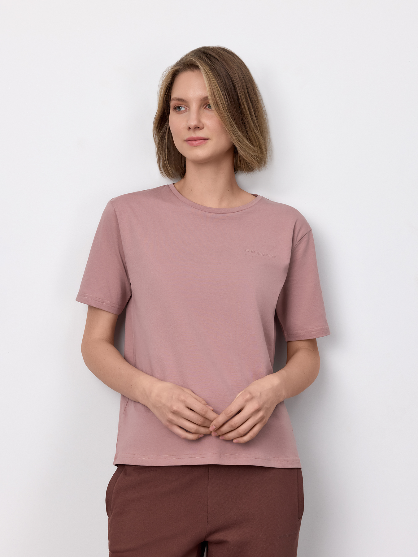 

Футболка женская Just Clothes 453714 коричневая 50 RU, Коричневый, 453714