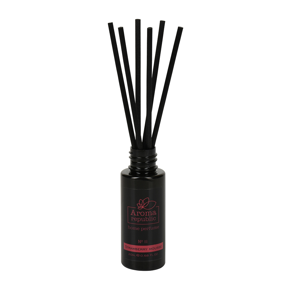 

Аромадиффузор AROMA REPUBLIC 20 мл №11 Strawberry mousse 91007, Black edition