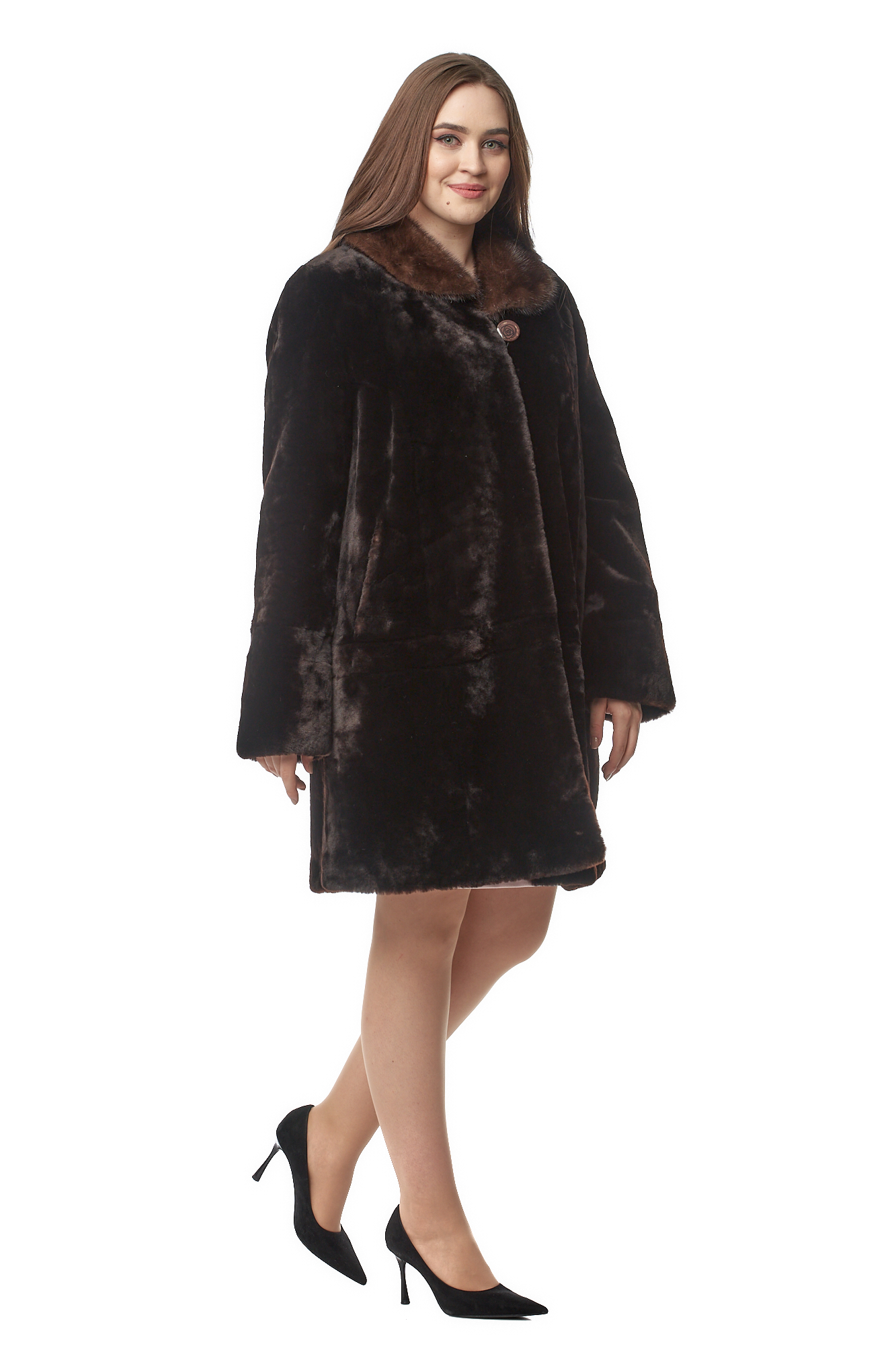 

Шуба женская МОСМЕХА 8021044 красная 56 RU, Красный, 8021044