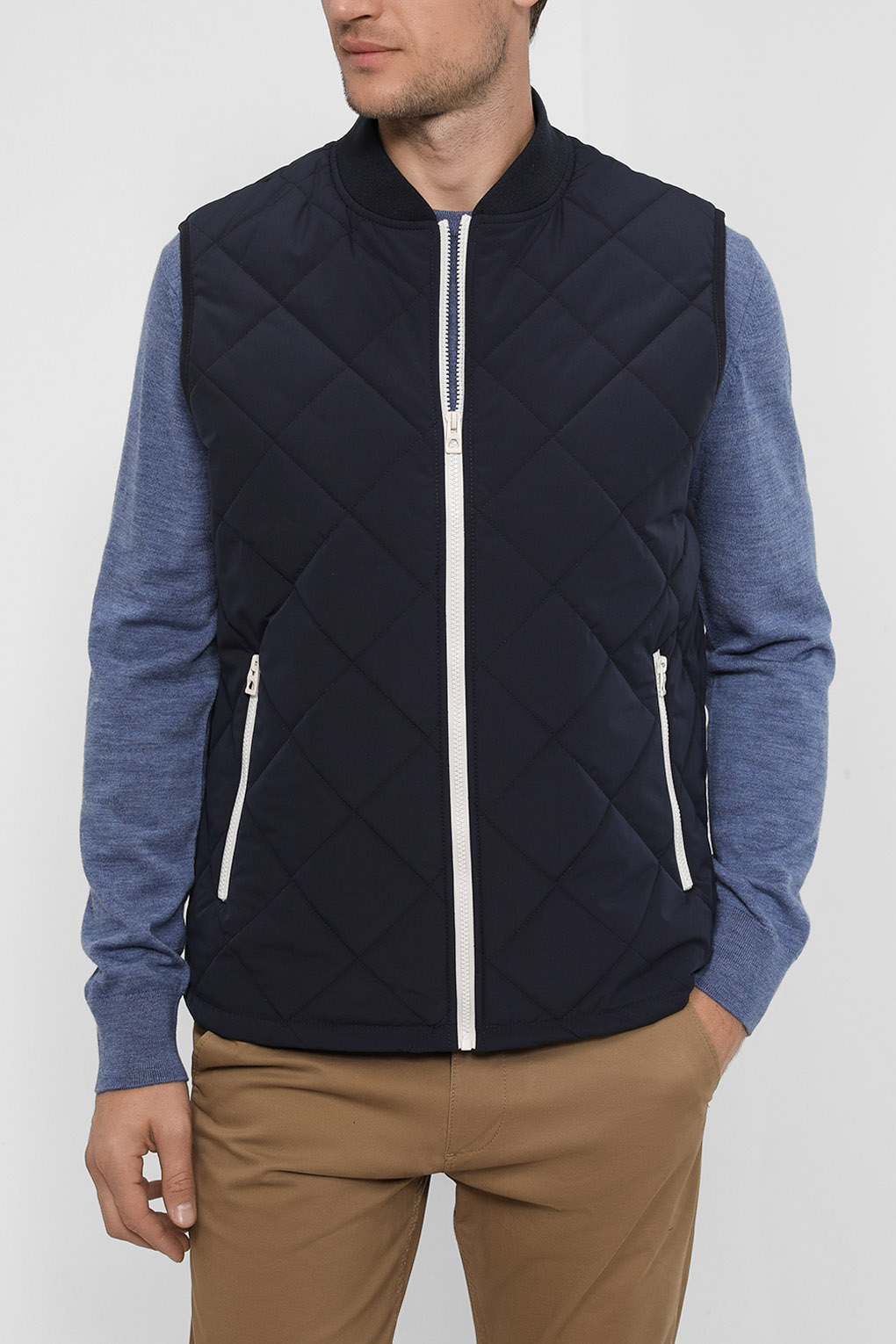 

Утепленный жилет мужской Esprit Edc 022CC2H301 синий 2XL, 022CC2H301
