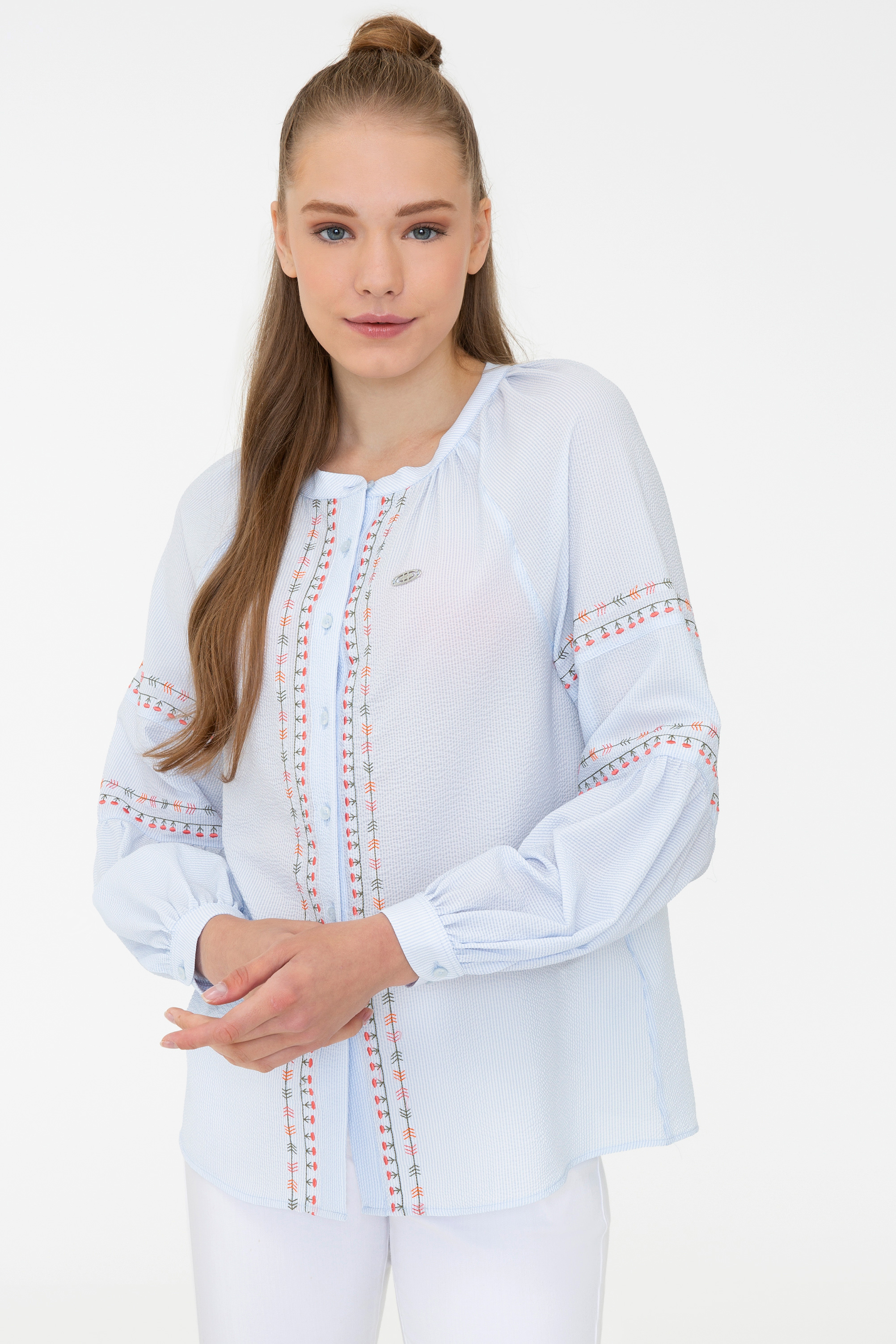 

Блуза женская U.S. POLO Assn. G082SZ0040LUKEV голубая 36 EU, G082SZ0040LUKEV