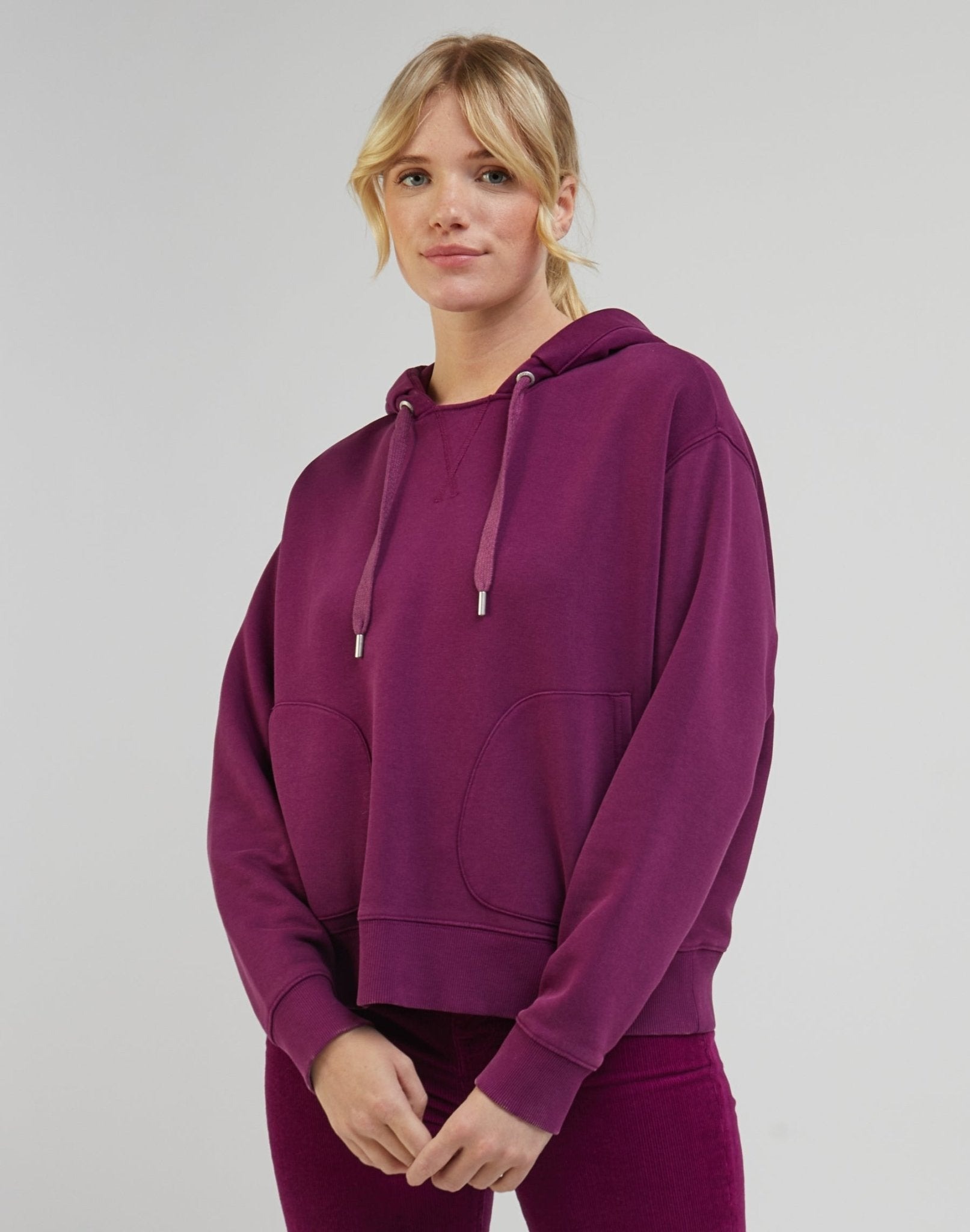 

Худи женское Lee Women Relaxed Hoodie фиолетовое S, Фиолетовый, Women Relaxed Hoodie
