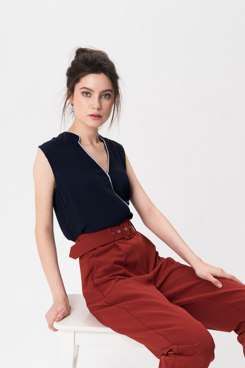 

Блуза женская Vero Moda 10211984 синяя M, 10211984