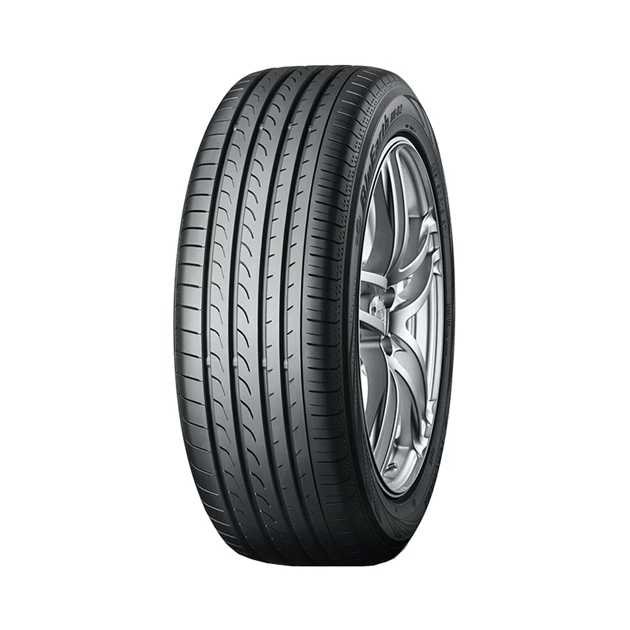 фото Шины yokohama bluearth rv-02 235/50 r18 97 r4875