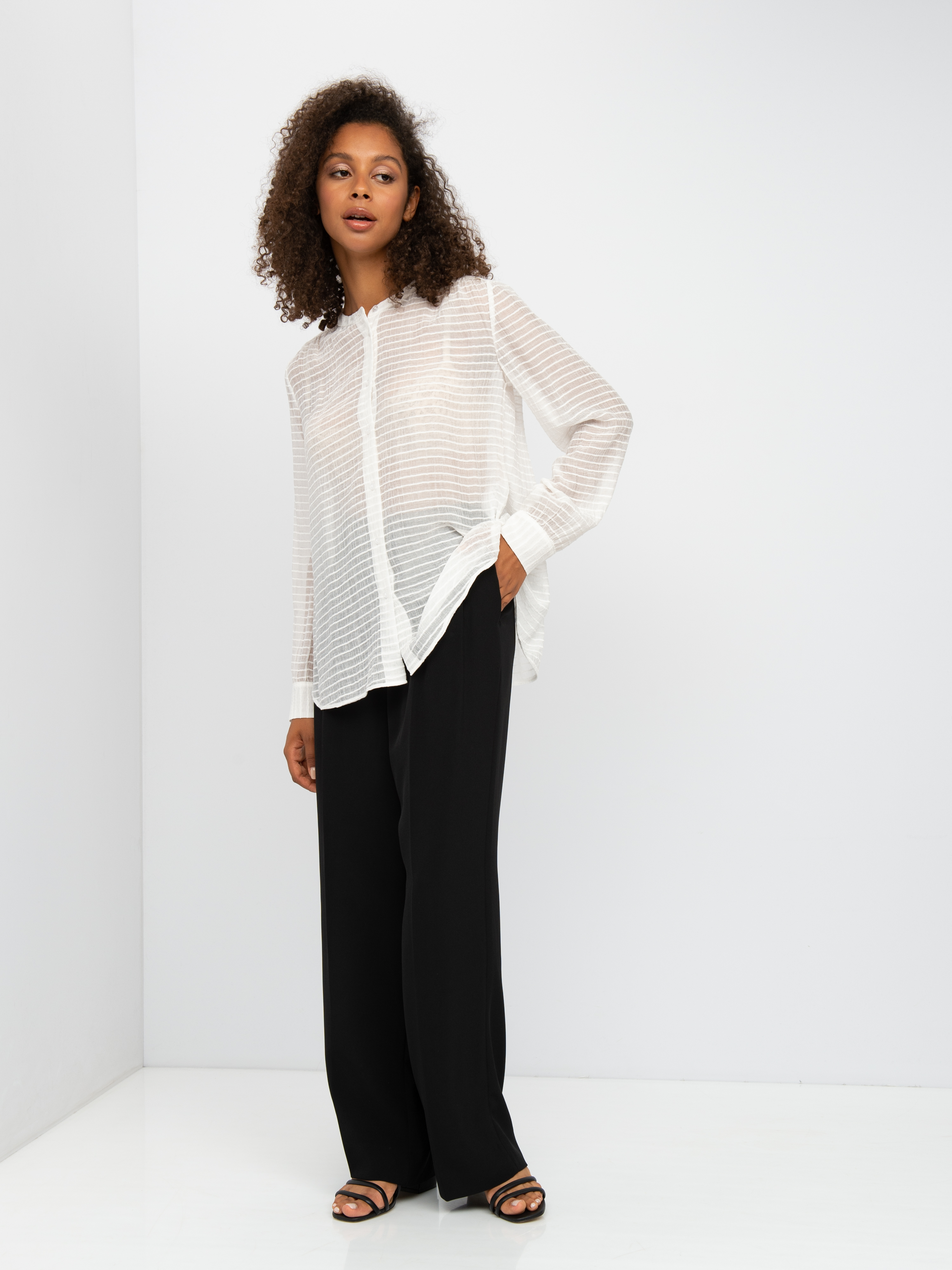 Блуза женская TAIFUN by GERRY WEBER 360309-11008-9700 белая 42