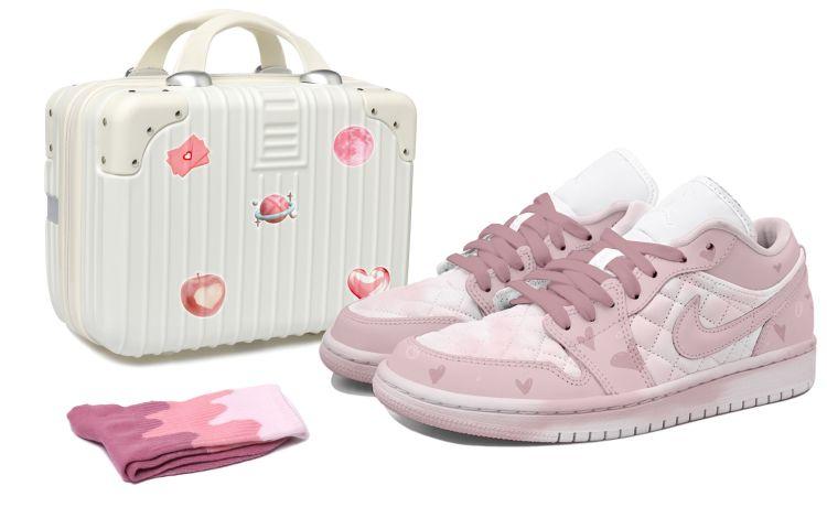 

Кеды унисекс Jordan Air Jordan 1 Low OKHR розовые 37.5 EU, Розовый, Air Jordan 1 Low OKHR