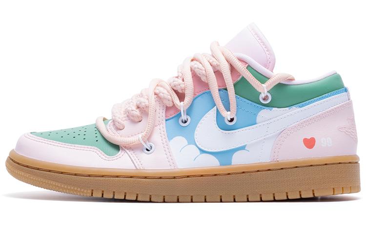 

Кеды унисекс Jordan Air Jordan 1 Low Pink Gum разноцветные 36 EU, Разноцветный, Air Jordan 1 Low Pink Gum
