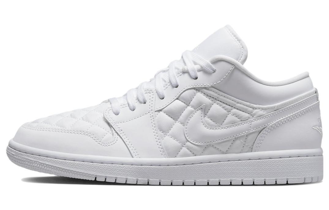 

Кеды унисекс Jordan Air Jordan 1 low quilted triple white белые 36 EU, Белый, Air Jordan 1 low quilted triple white